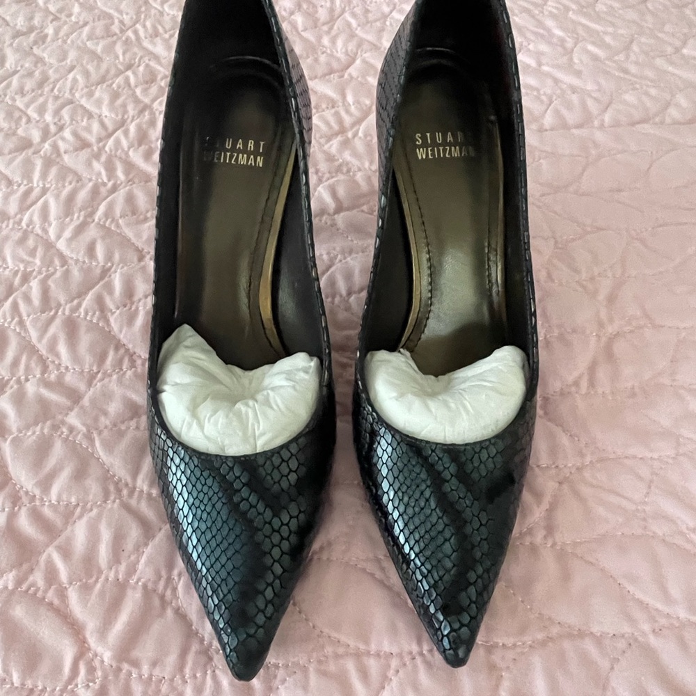 Stuart Weitzman leather pumps